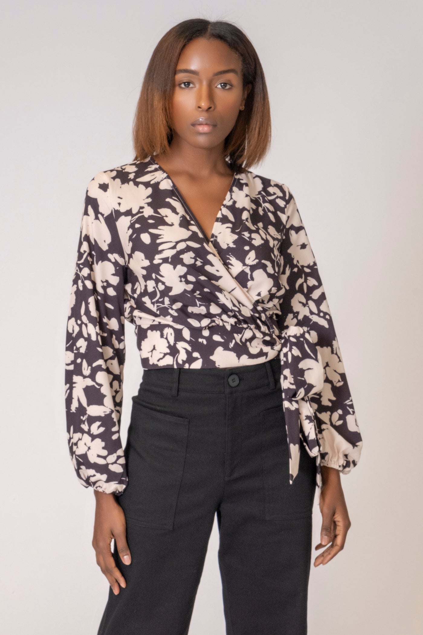 NIGHT BOUQUET LONG SLEEVE TOP