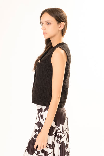 PRU SLEEVELESS KNIT TOP BLACK