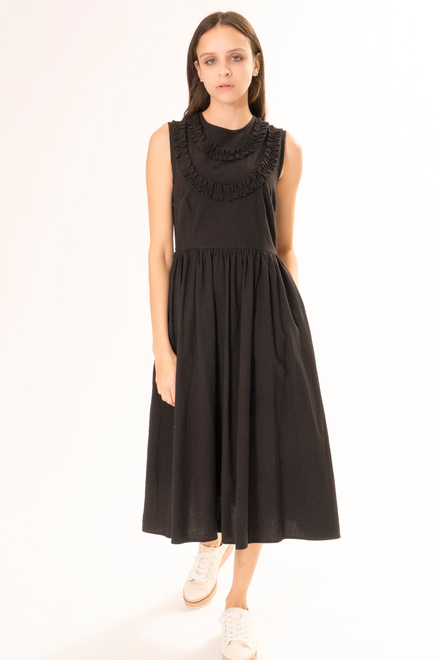 BRI BIB DRESS BLACK