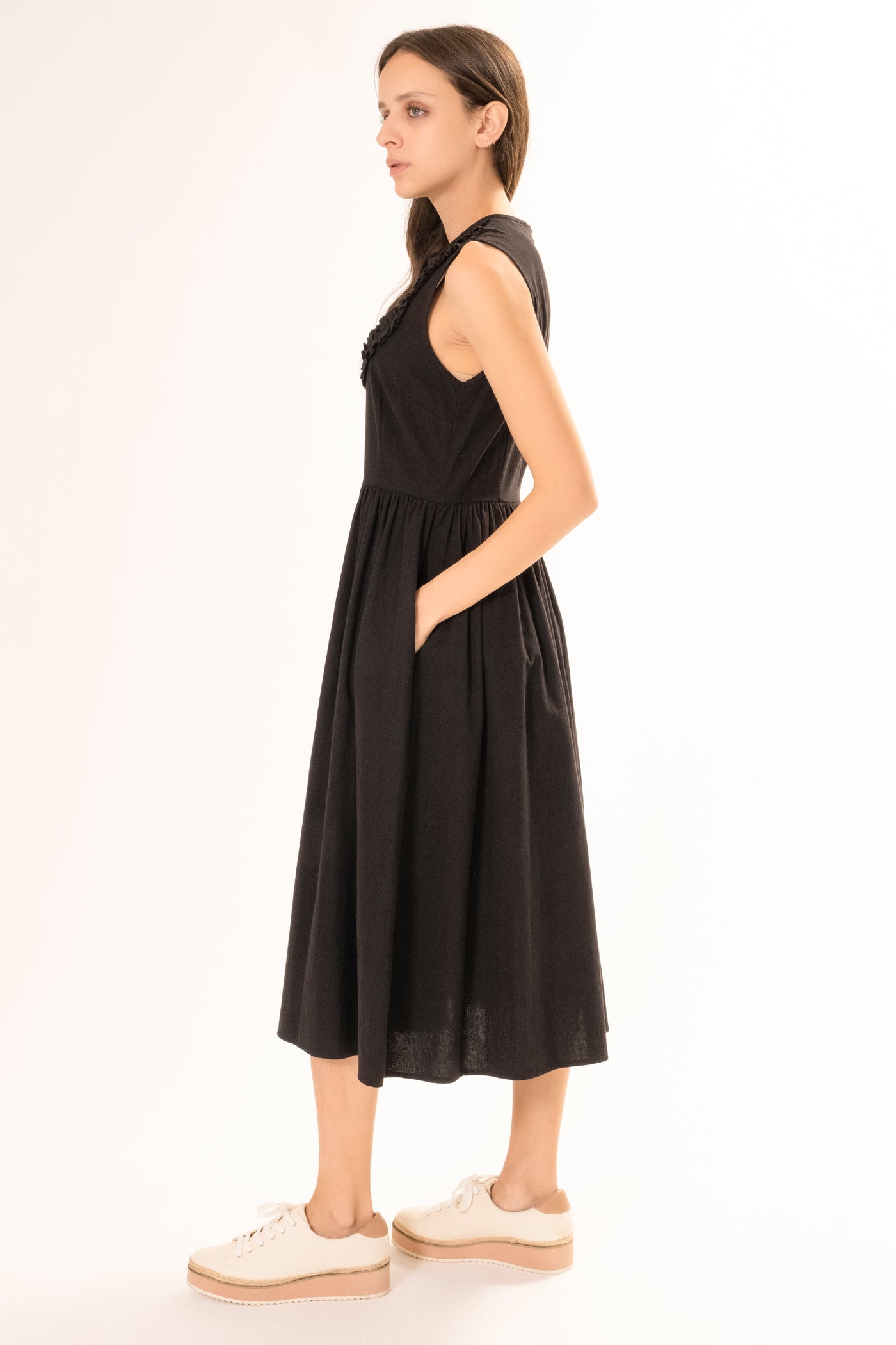 BRI BIB DRESS BLACK